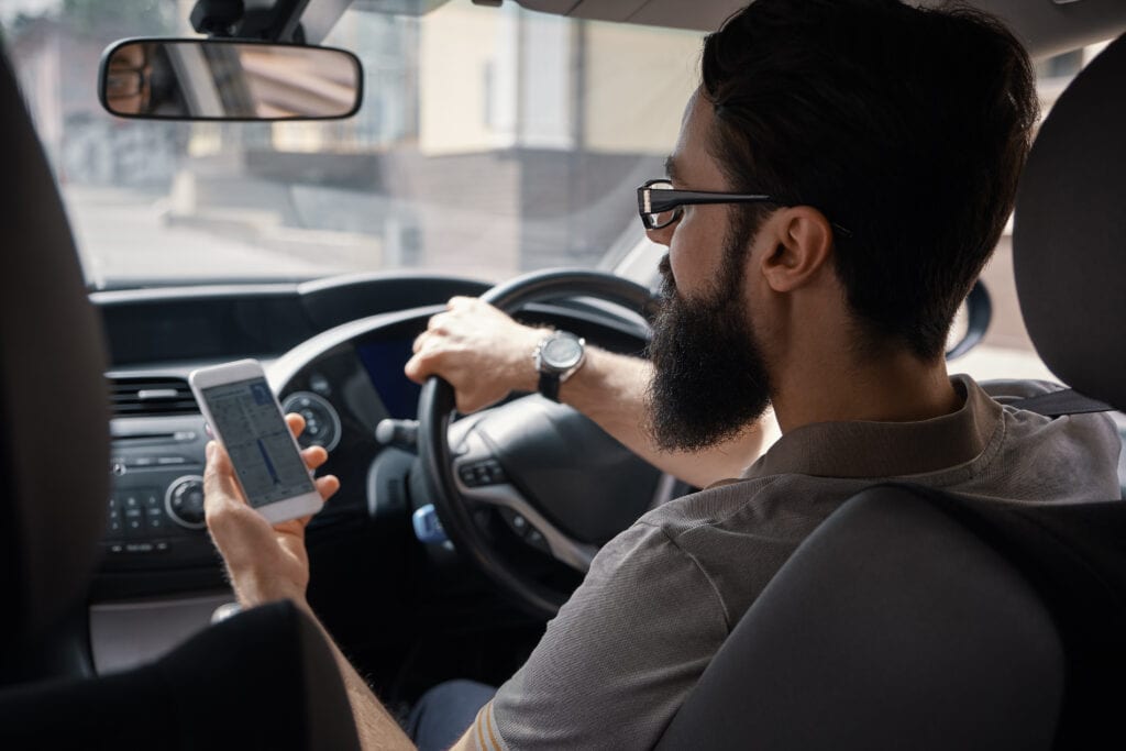 Tougher rules expected for phone use while driving