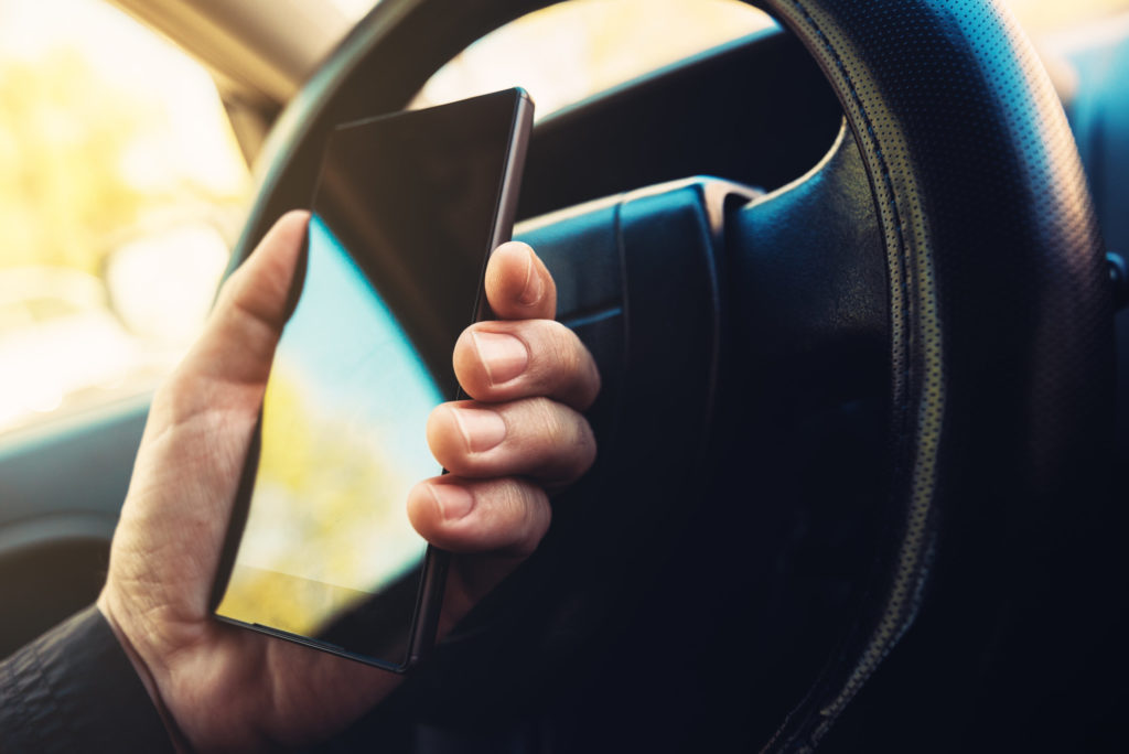 New law set to make all mobile phone use while driving illegal